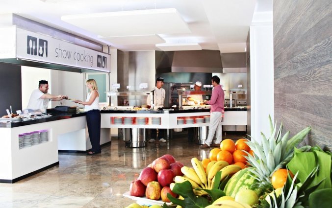 Buffet van hotel Resort Flamingo Beach in Alicante